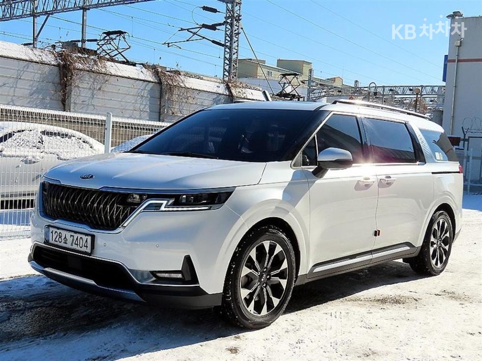 2021 - kia carnival