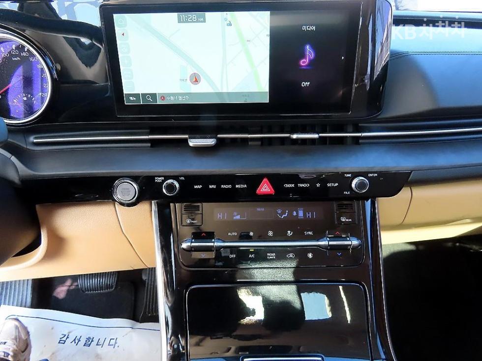 2021 - kia carnival
