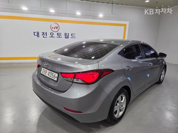 Hyundai Avante 1.6 VGT Smart Base Type 5