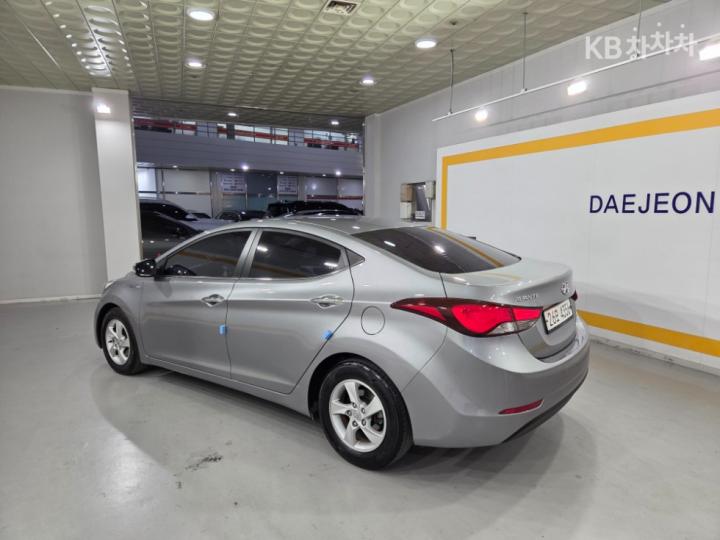 Hyundai Avante 1.6 VGT Smart Base Type 7