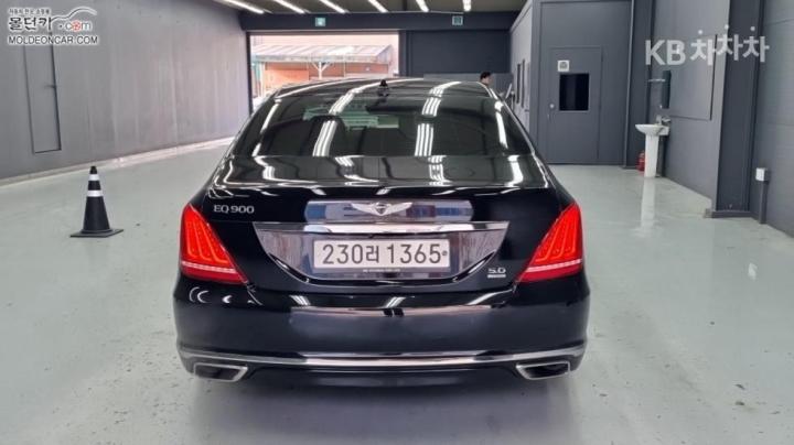 Genesis EQ900 5.0 GDI AWD Prestige 5