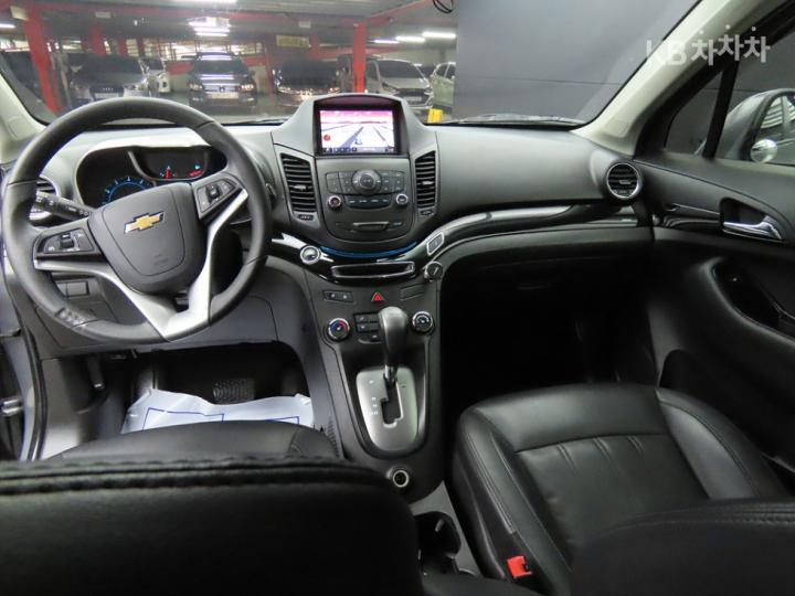 Chevrolet Orlando LPG LTZ Premium 8