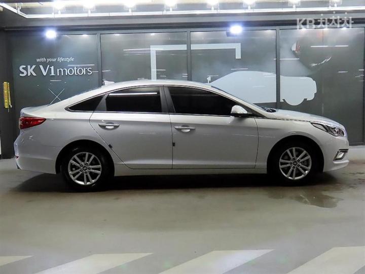 Hyundai Sonata LF 1.7 Diesel Style 4
