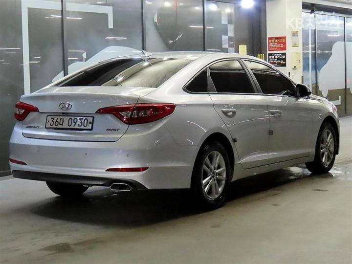 Hyundai Sonata LF 1.7 Diesel Style 5