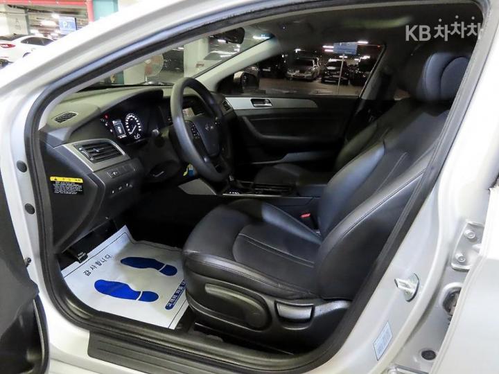 Hyundai Sonata LF 1.7 Diesel Style 7