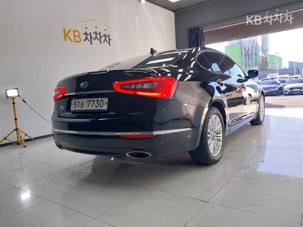 2014 - kia k7