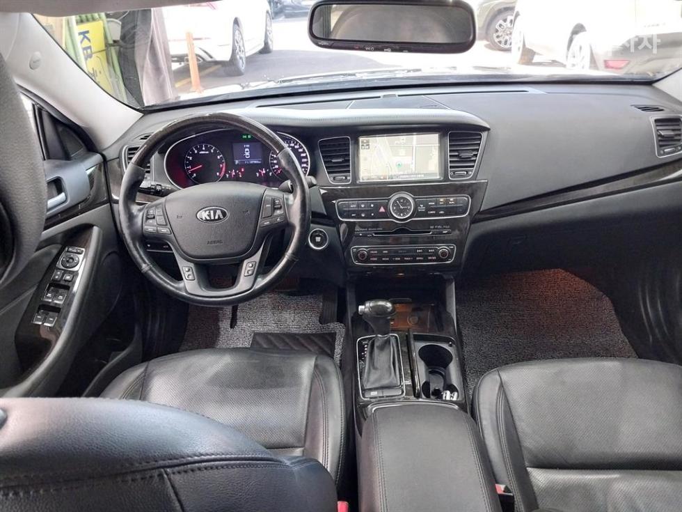 2014 - kia k7