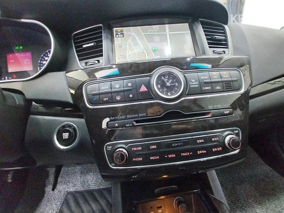 2014 - kia k7
