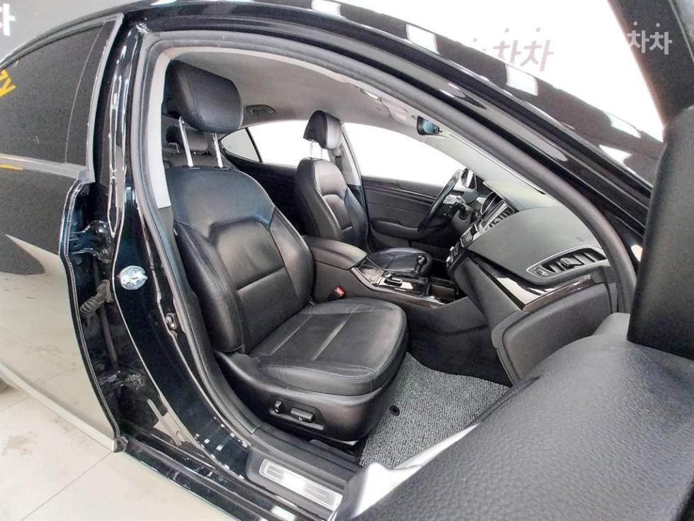 2014 - kia k7