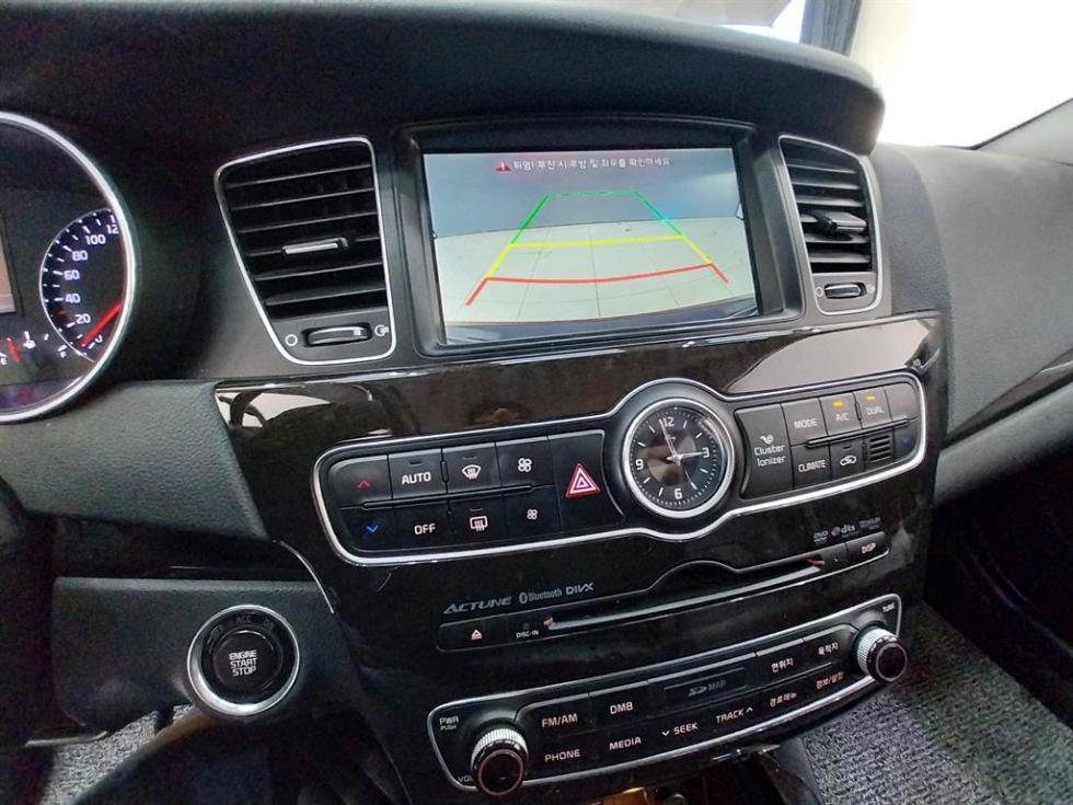 2014 - kia k7