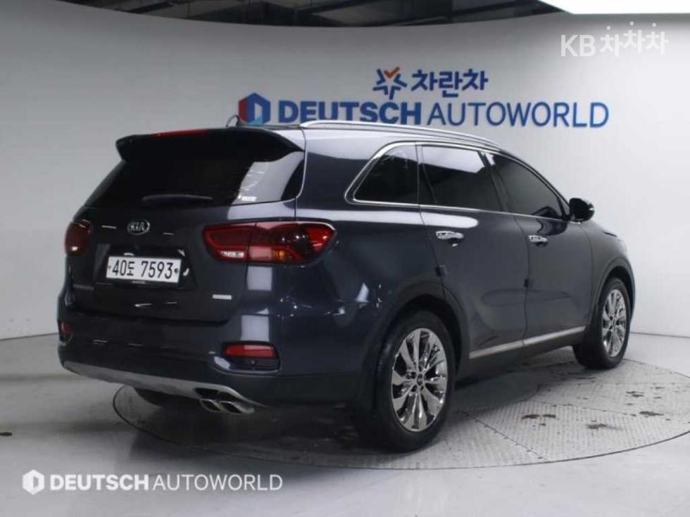 2019 - kia sorento