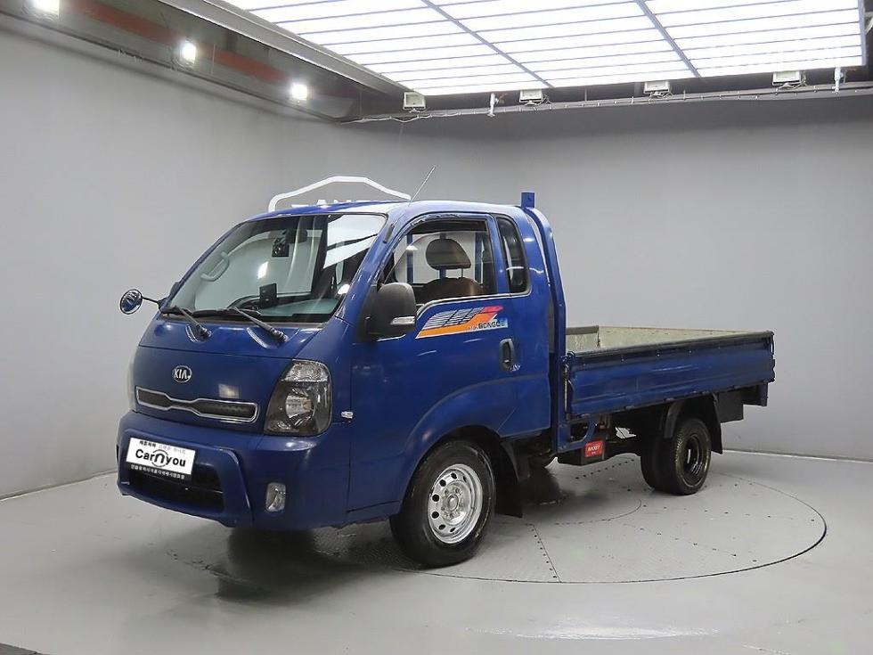 2017 - kia bongo iii