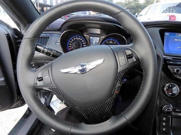 Hyundai Genesis Coupe 200 Turbo S 9