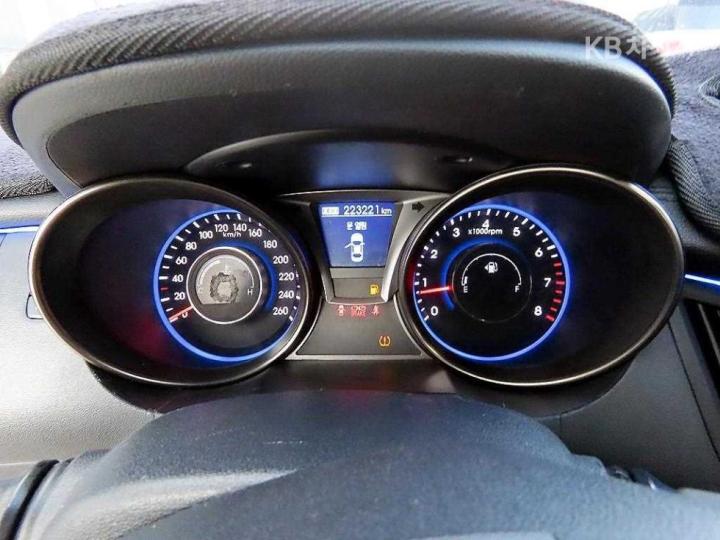 Hyundai Genesis Coupe 200 Turbo S 10