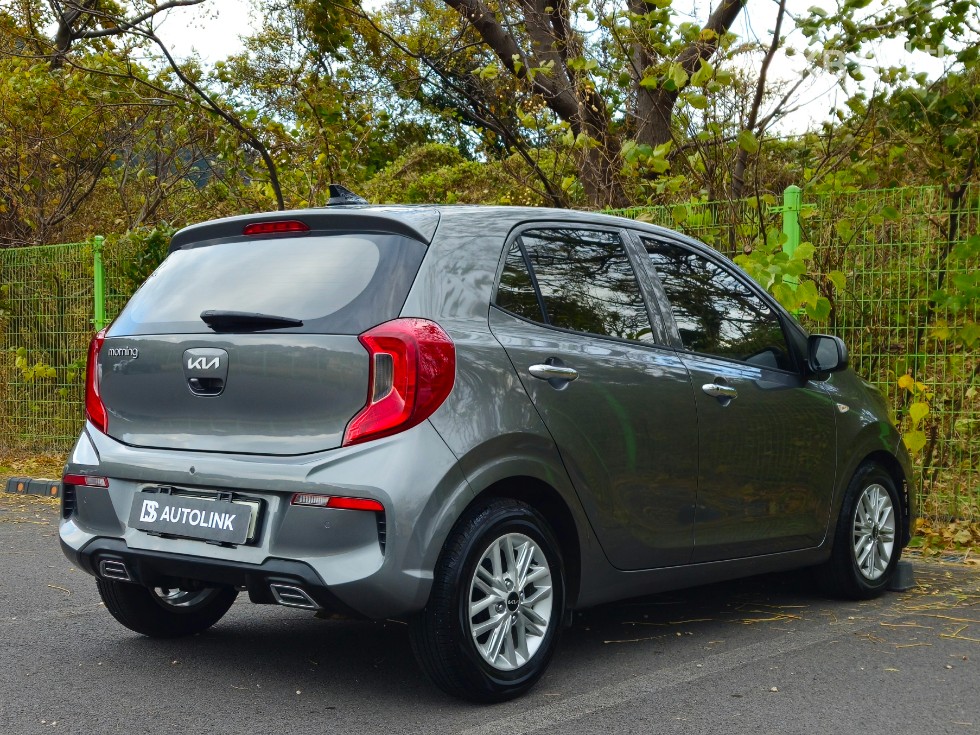 2022 - kia morning