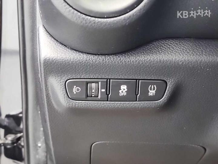 Kia Morning 1.0 Gasoline Trendy - фото 16