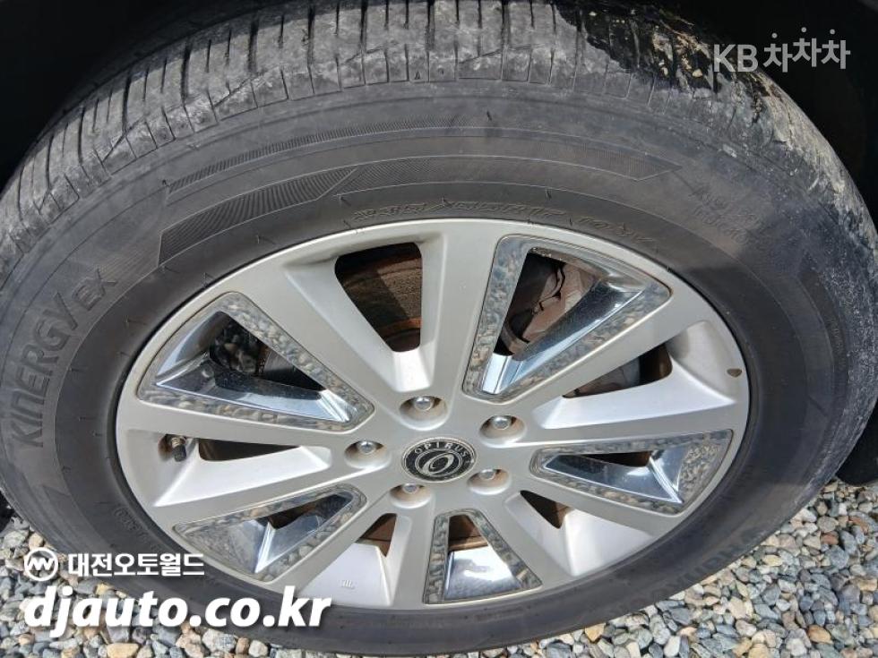 2010 - kia opirus
