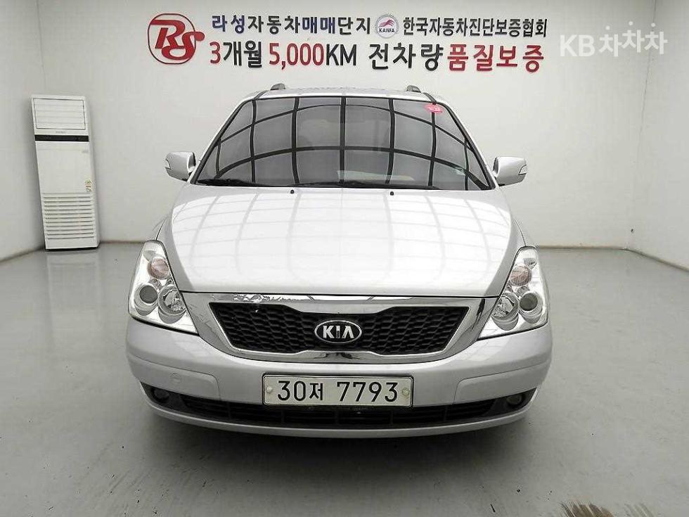 2014 kia carnival