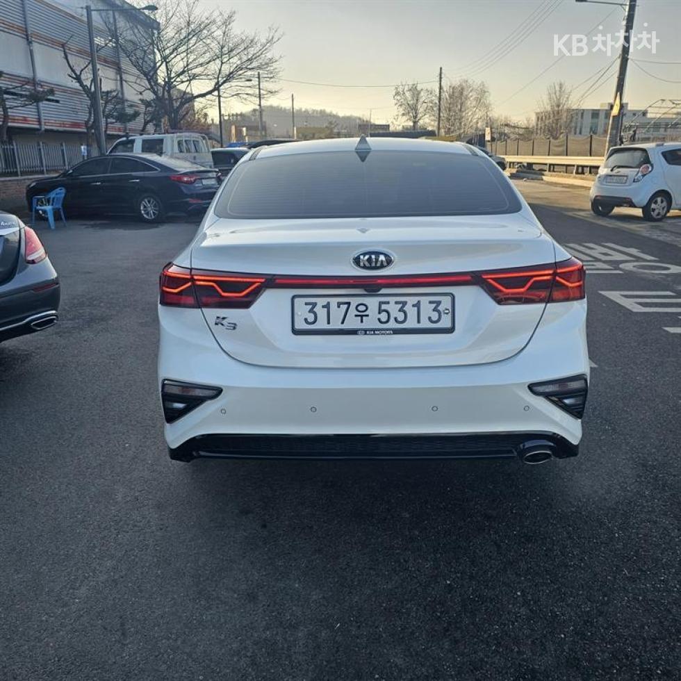 2020 - kia k3