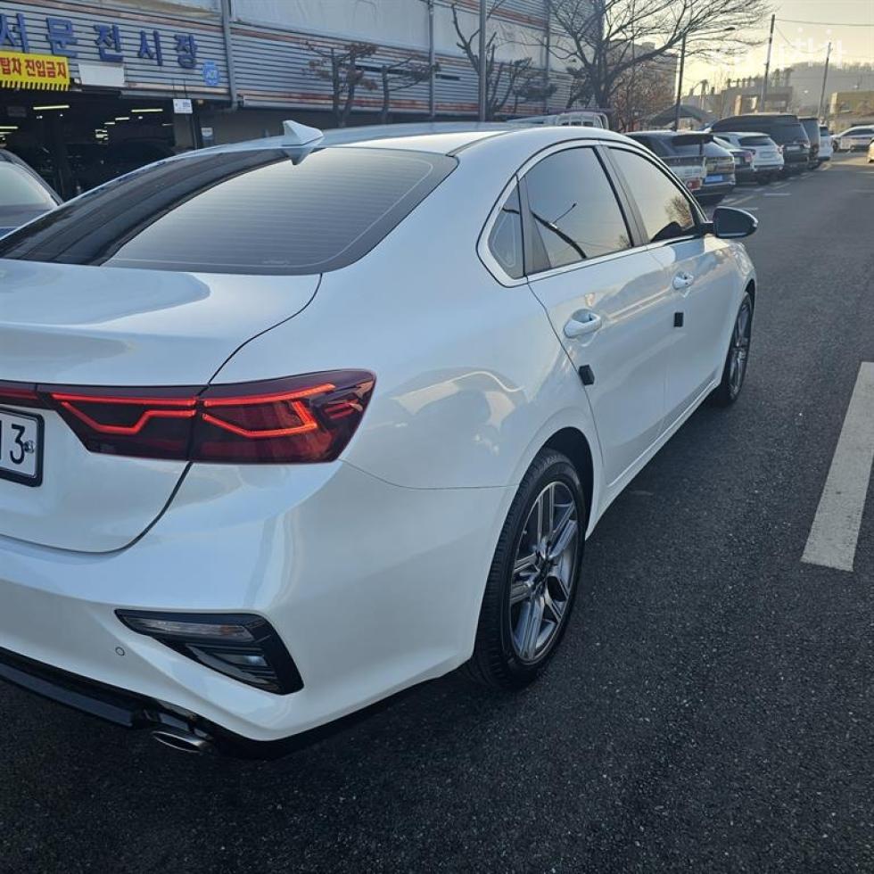 2020 - kia k3
