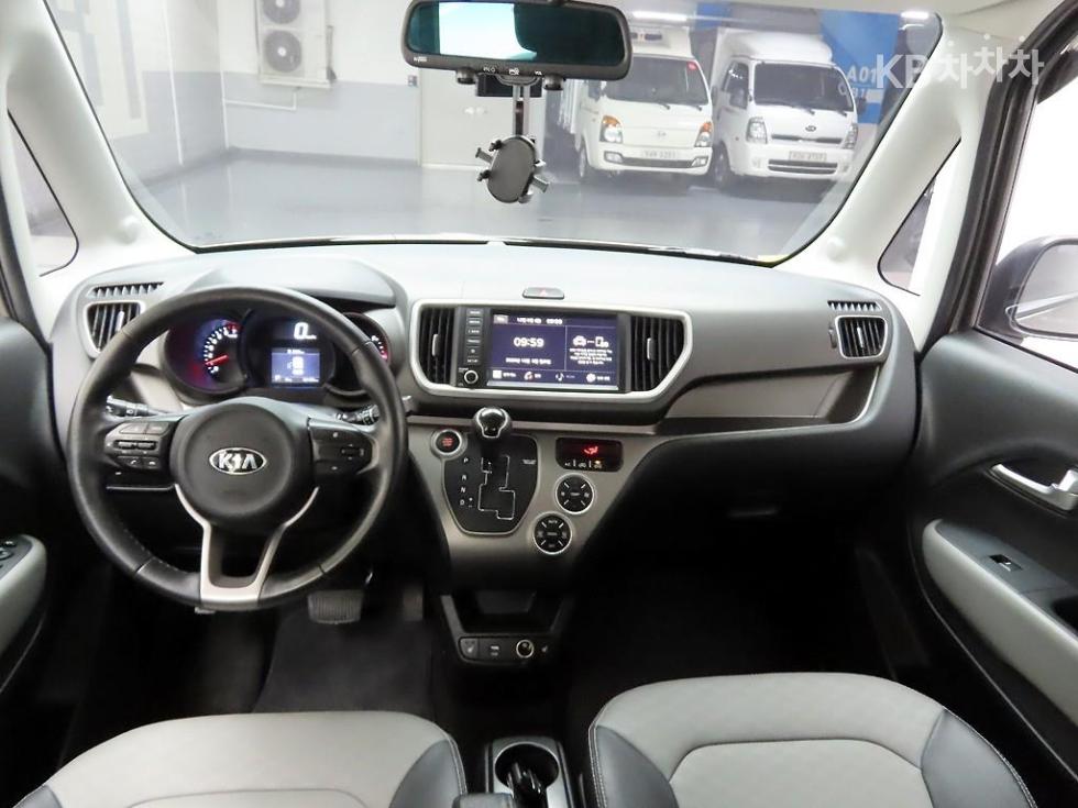 2020 - kia ray