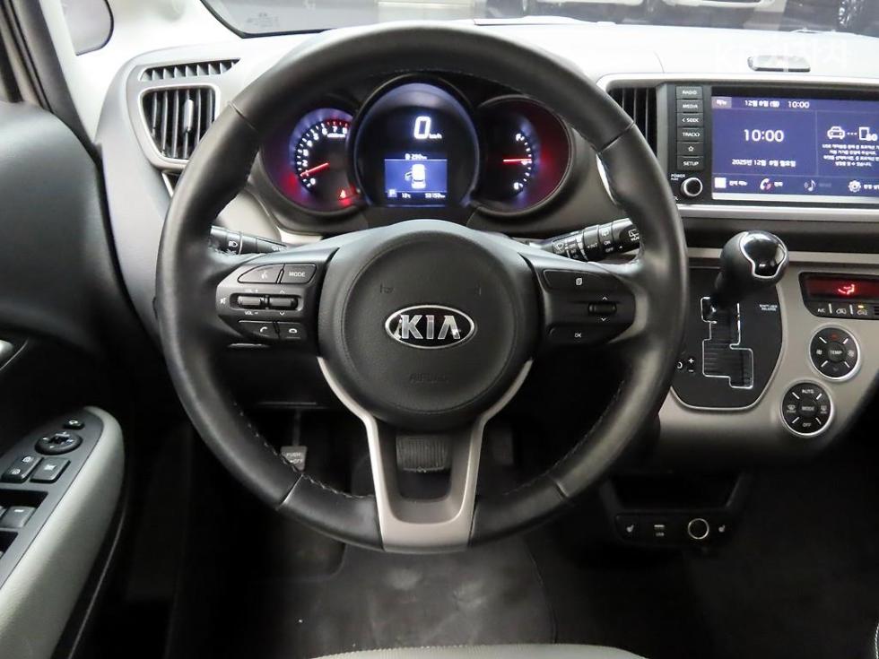2020 - kia ray