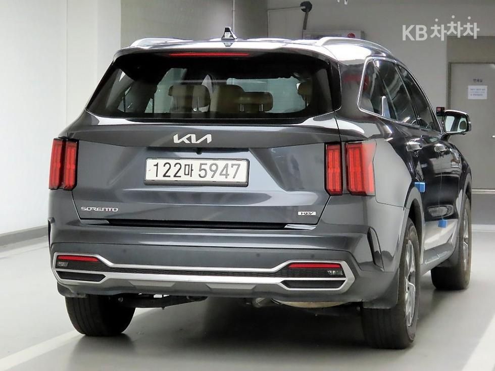 2023 - kia sorento