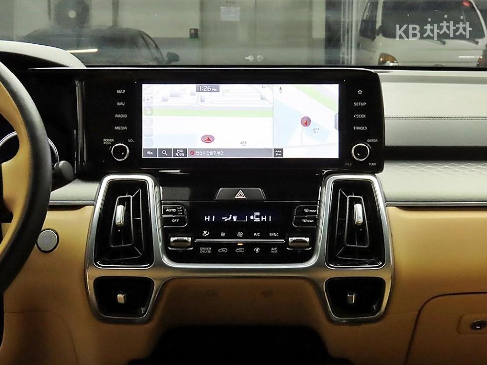 2023 - kia sorento