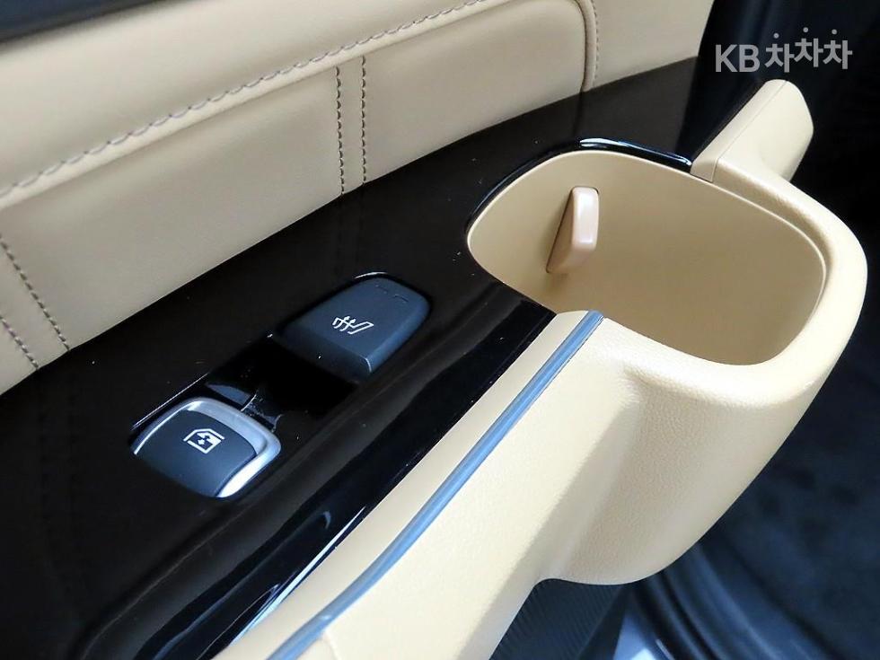 2023 - kia sorento