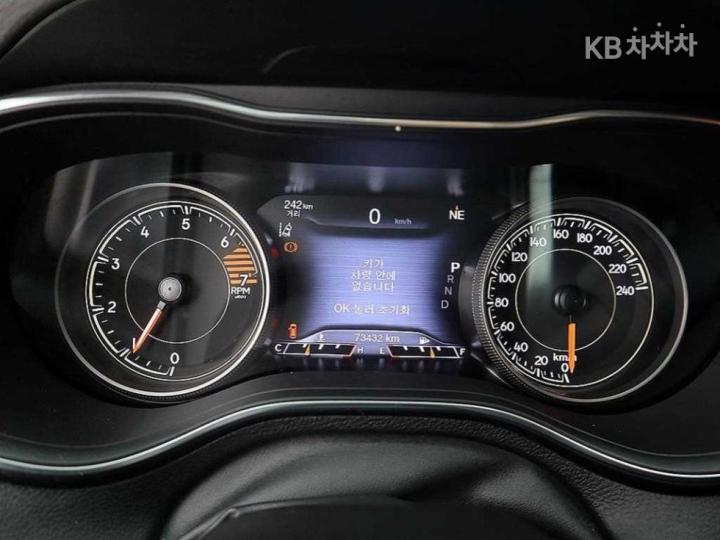 Jeep Cherokee KL 2.4 Gasoline AWD Base Type 9