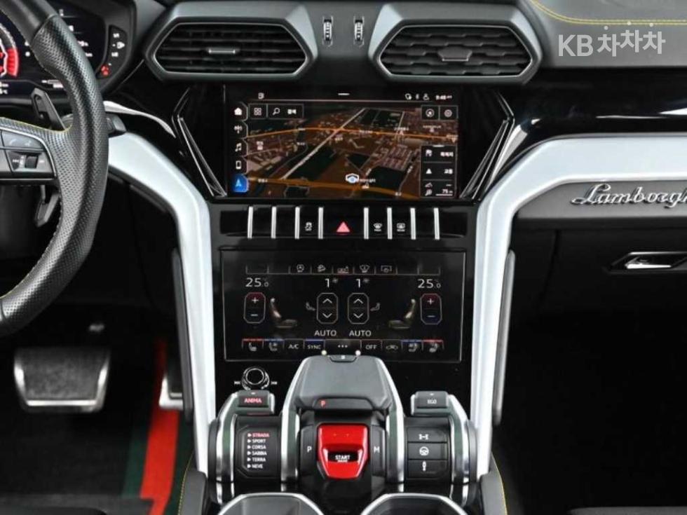 Lamborghini Urus — miniaturë 14