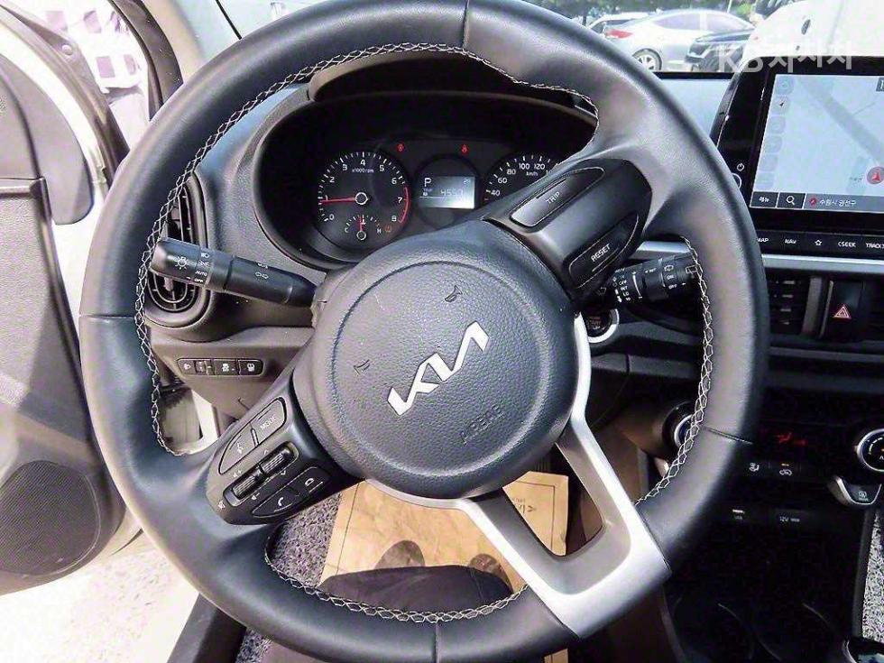 2022 - kia morning