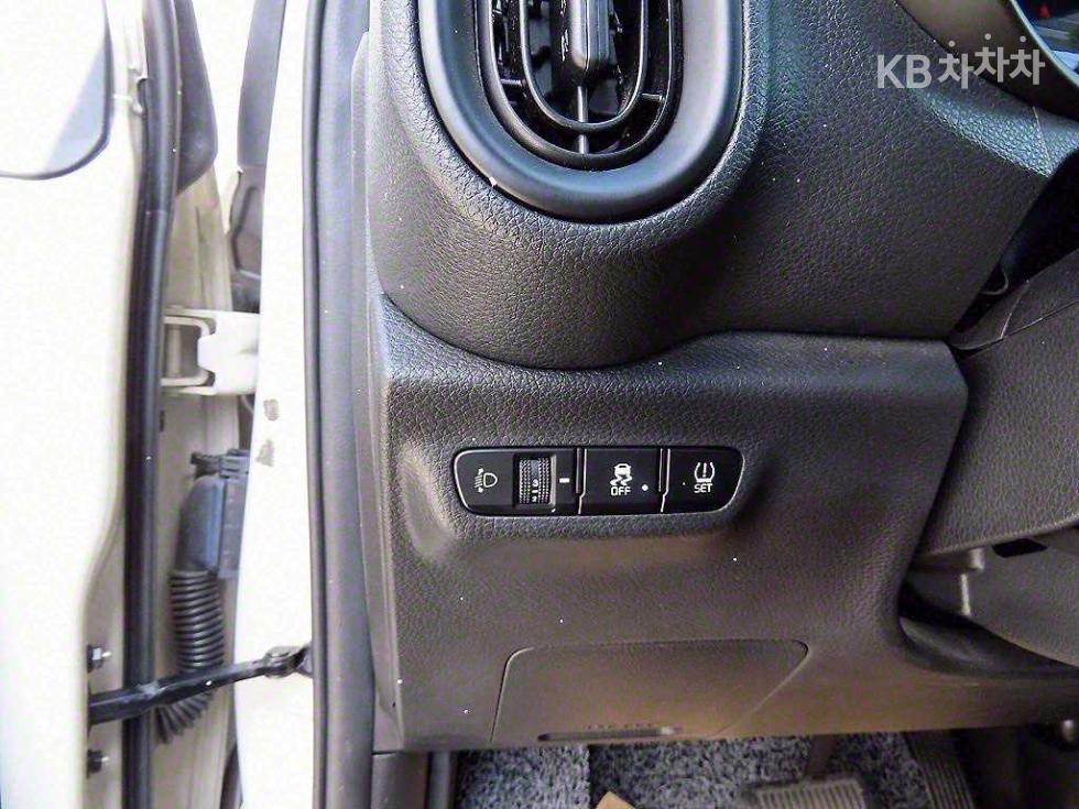 2022 - kia morning