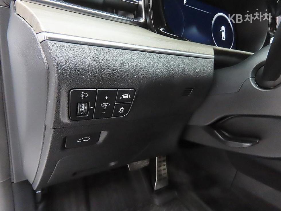 2023 - kia k5