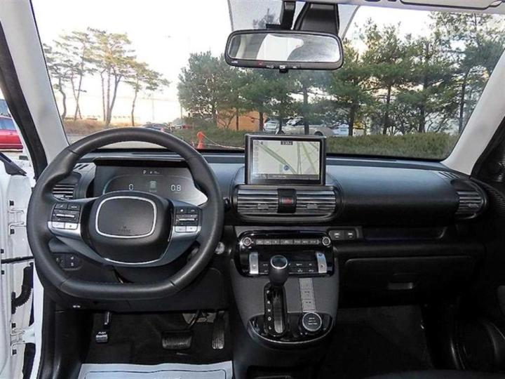 Hyundai Casper 1.0 Gasoline Modern 8