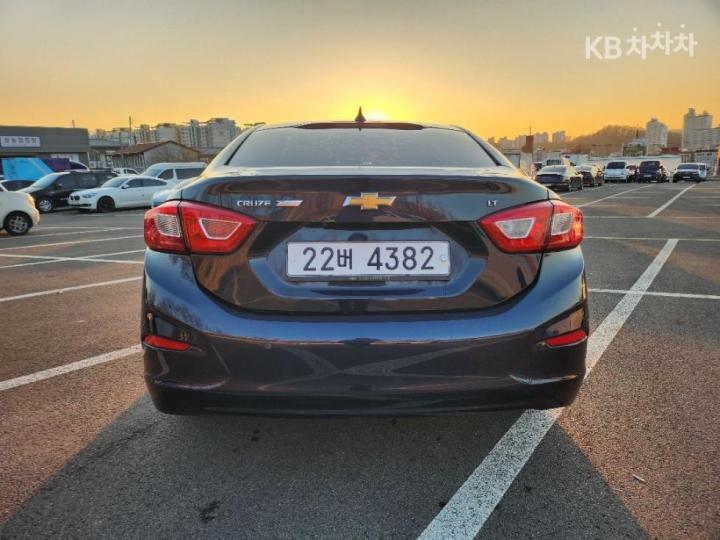 Chevrolet Cruze 1.4 Turbo LT Deluxe 6