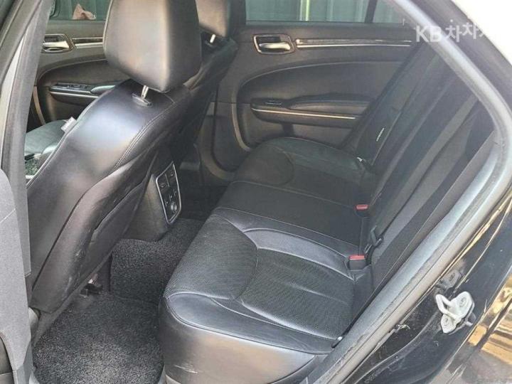 Chrysler 300C 3.0 Diesel 7