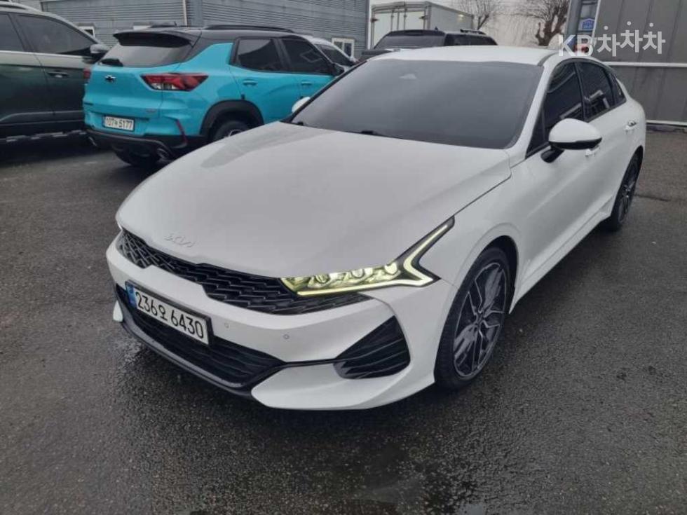 2023 - kia k5