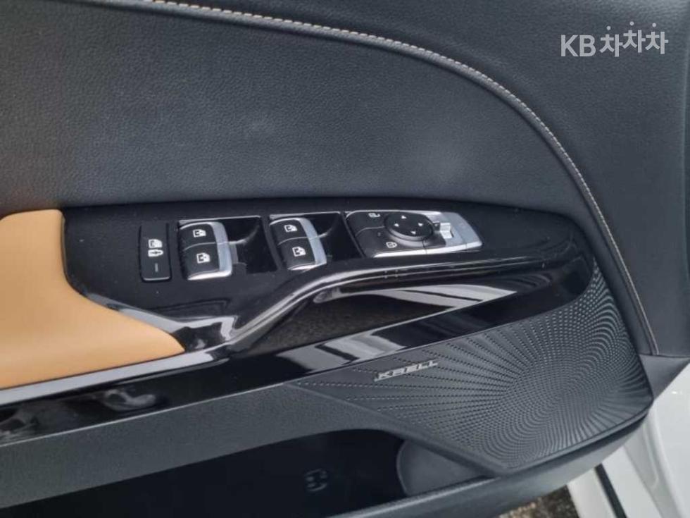 2023 - kia k5
