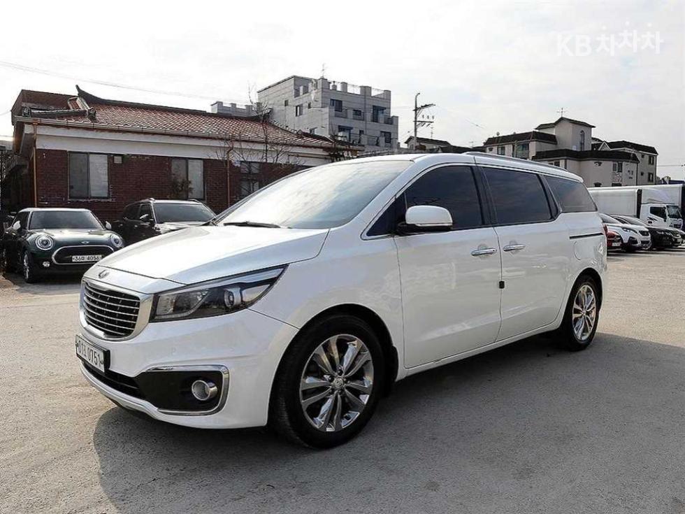 2016 - kia carnival
