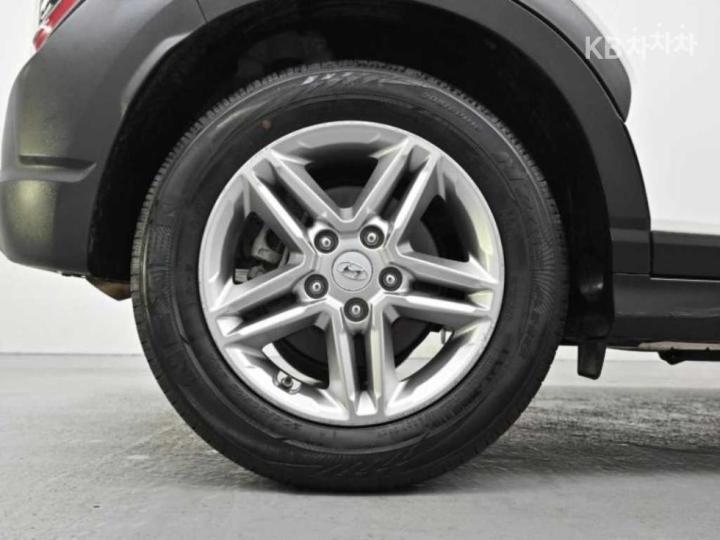 Hyundai Kona 1.6 Gasoline Turbo 2WD Smart 6