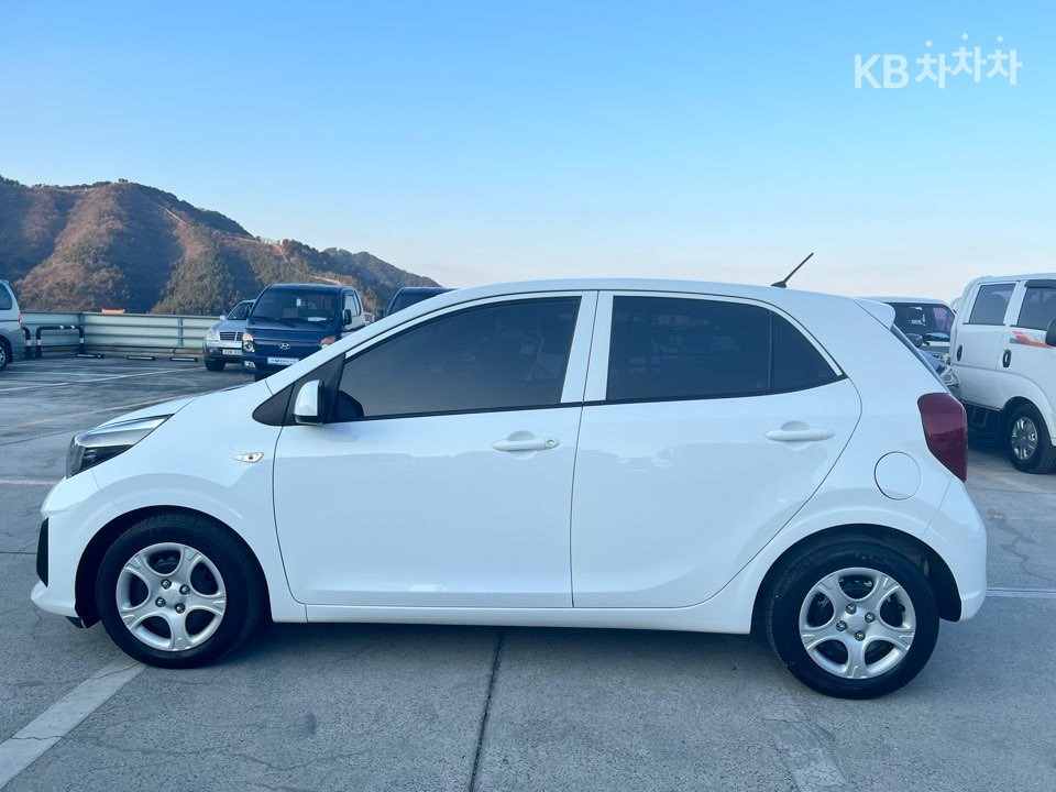 2022 - kia morning