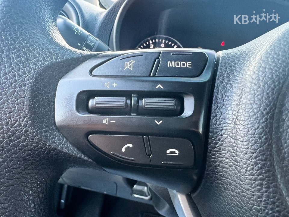 2022 - kia morning