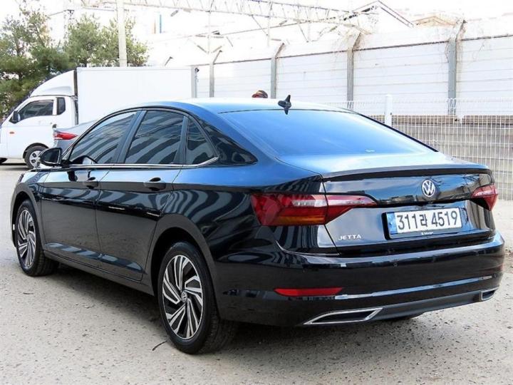 Volkswagen Jetta The 1.4 TSI Prestige 4