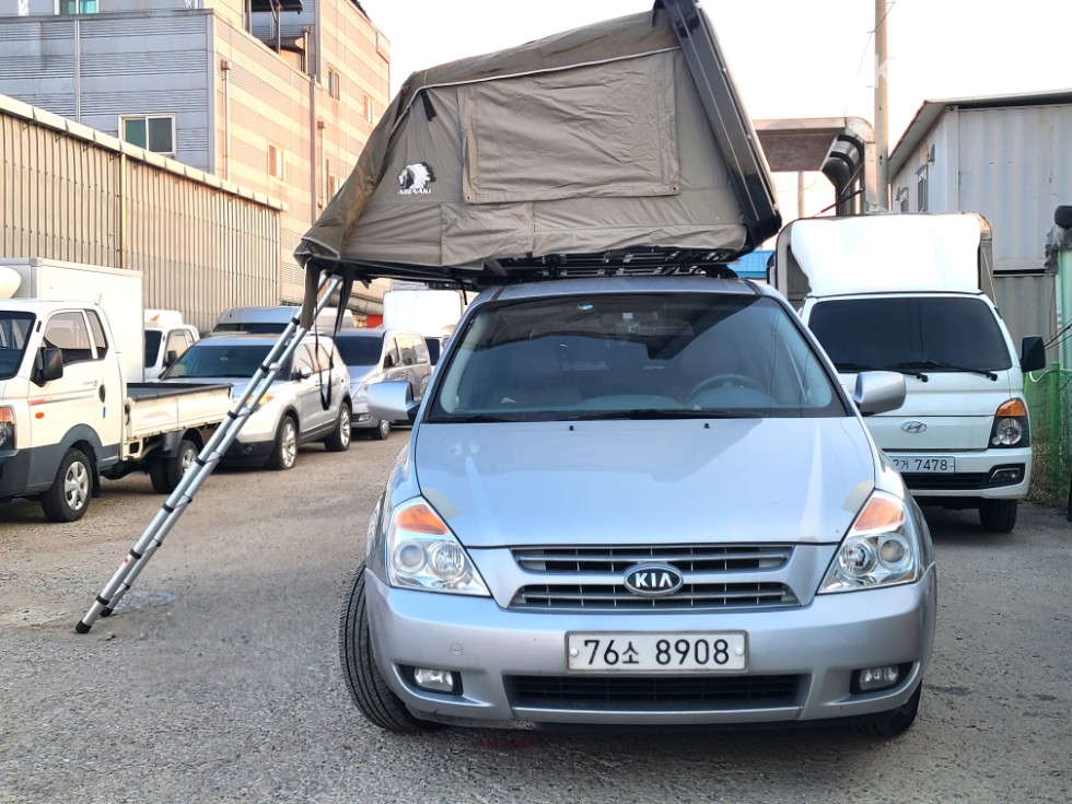 2009 kia grand carnival