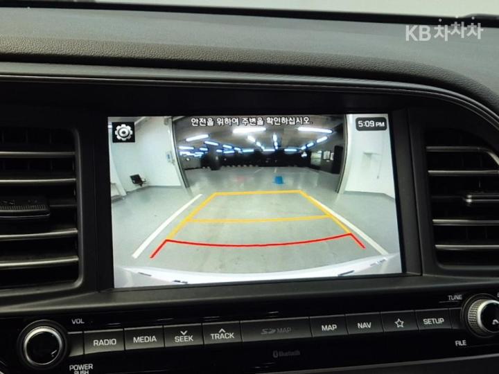 Hyundai Avante Smartstream G1.6 Best Choice Package - фото 14