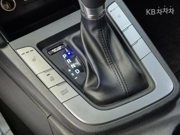 Hyundai Avante Smartstream G1.6 Best Choice Package - фото 17