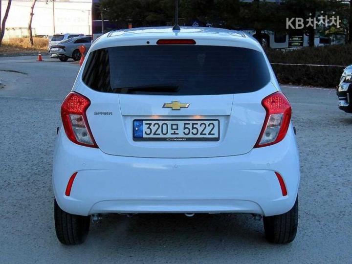 Chevrolet Spark LT Base Type 5