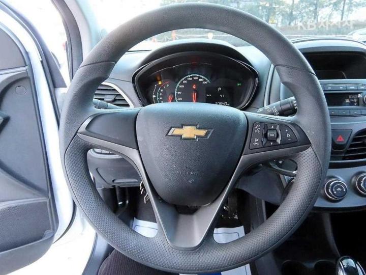 Chevrolet Spark LT Base Type 9
