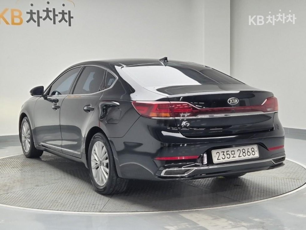 2020 - kia k7